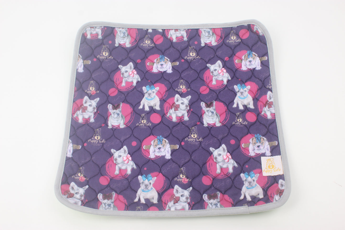 Washable Incubator Mats: Keeping Puppies Dry, Clean, and Comfortable
